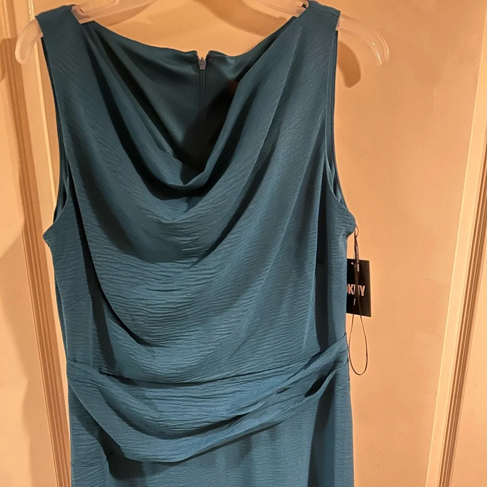 DKNY women’s sleeveless Cowlneck gathered midi dress- NWT - Picture 3 of 8
